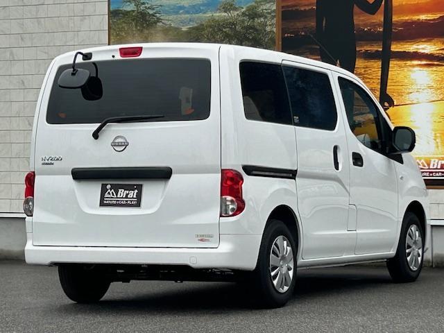 ＮＶ２００バネットバン ＶＸ　ナビ　フルセグＴＶ　ＥＴＣ　両側スライドドア　アイドリングストップ　キーレスキー（3枚目）