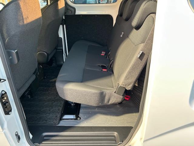 ＮＶ２００バネットバン ＶＸ　ナビ　フルセグＴＶ　ＥＴＣ　両側スライドドア　アイドリングストップ　キーレスキー（18枚目）