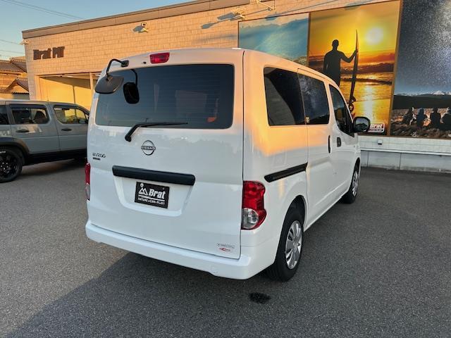 ＮＶ２００バネットバン ＶＸ　ナビ　フルセグＴＶ　ＥＴＣ　両側スライドドア　アイドリングストップ　キーレスキー（32枚目）