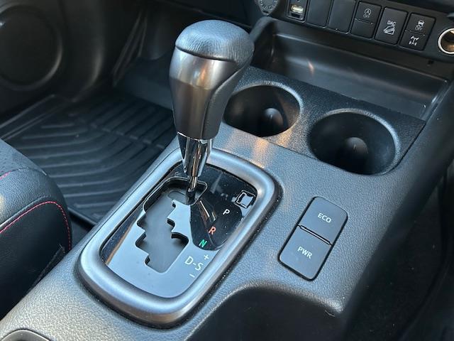 ハイラックス Ｚ　ＧＲスポーツ　ディスプレイオーディオナビ　全方位カメラ　ＥＴＣ　レーダークルーズコントロール　ＬＥＤヘッドライト　フォグランプ　テールゲートアシスト　ＪＡＯＳマッドガード　スマートキー（10枚目）