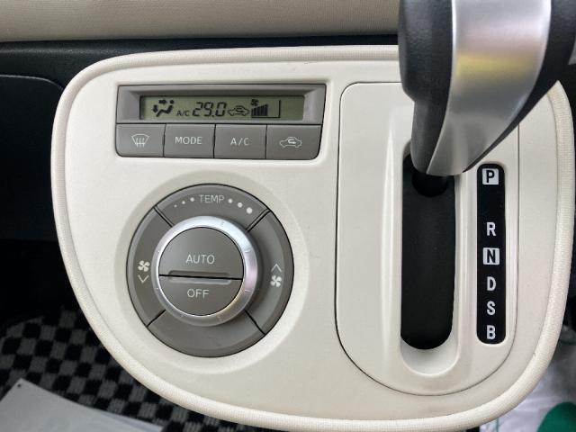 ミラココア ココアＸ　４ＷＤ　エアコン　パワステ　エアバッグ　スマートキー　ＨＩＤ　ＣＤ（5枚目）