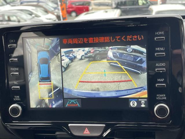 ヤリス ハイブリッドＺ　ＥＴＣ　スマートキー　衝突被害軽減システム　クリアランスソナー　１００Ｖ電源　シートヒーター　ＳＤナビ　バックカメラ　フルセグ（6枚目）