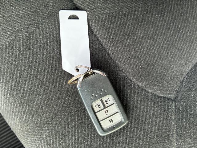 オデッセイ 　Ｇ・エアロ　ホンダセンシング　横滑り防止装置　スマートキー　ＥＴＣ　両側電動スライドドア　バックカメラ（19枚目）