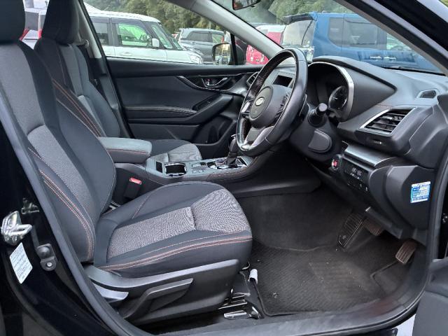 XV 2.0i-L アイサイト 4WD オートエアコン 横滑り防止装置 アルミホイール スマートキー クリアランスソナー バックカメラ(10枚目)