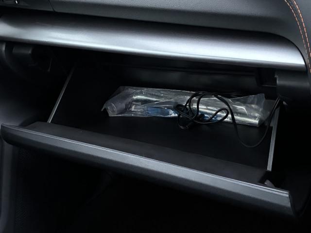 XV 2.0i-L アイサイト 4WD オートエアコン 横滑り防止装置 アルミホイール スマートキー クリアランスソナー バックカメラ(16枚目)