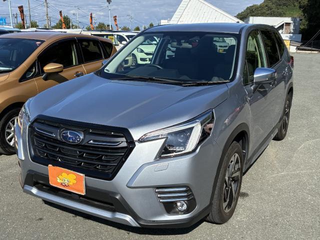 フォレスター アドバンス 4WD 横滑り防止装置 アルミホイール スマートキー 衝突被害軽減システム ETC シートヒーター ヘッドライトウォッシャー(2枚目)