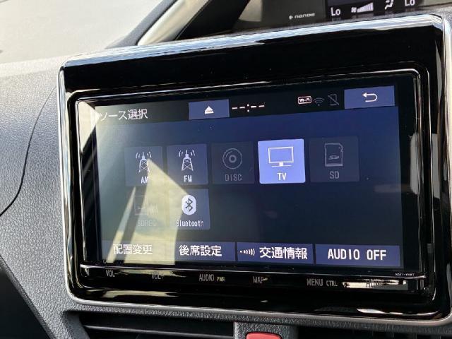 ヴォクシー ZS 煌III ETC アルミホイール スマートキー 衝突被害軽減システム 両側電動スライドドア LED 3列シート SDナビ バックカメラ フルセグ(5枚目)