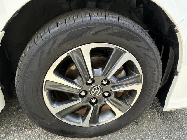 ヴォクシー ZS 煌III ETC アルミホイール スマートキー 衝突被害軽減システム 両側電動スライドドア LED 3列シート SDナビ バックカメラ フルセグ(20枚目)