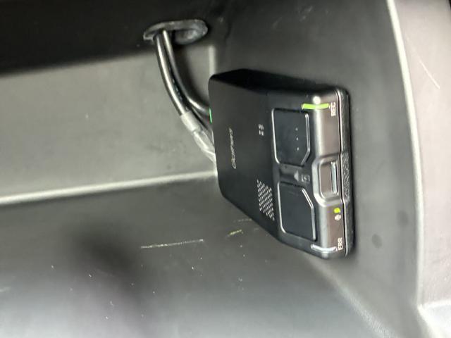 フリード G・ホンダセンシング アルミホイール スマートキー 衝突被害軽減システム 両側電動スライドドア LED クリアランスソナー シートヒーター SDナビ フルセグ バックカメラ(12枚目)