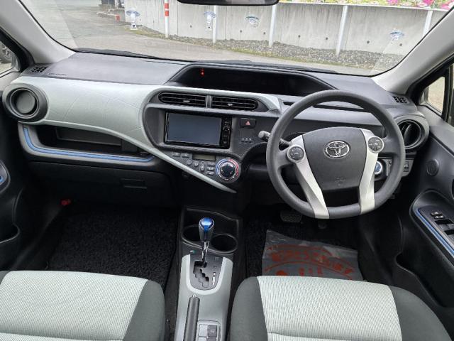 アクア S アルミホイール オートエアコン スマートキー エコモード EVモード ETC TV バックカメラ(15枚目)