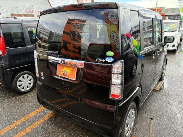 N-BOX G・Lパッケージ オートエアコン 横滑り防止装置 アルミホイール スマートキー アイドリングストップ 片側電動スライドドア ベンチシート ワンセグ(3枚目)