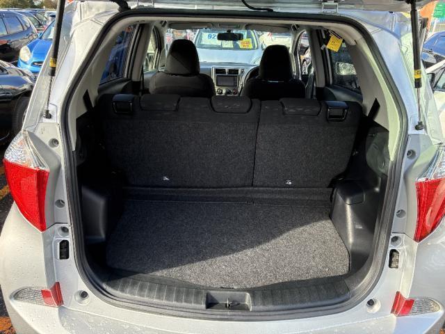 ラクティス X キーレスキー 純正ナビ TV Bluetooth バックカメラ ETC 4WD デアイサー(12枚目)