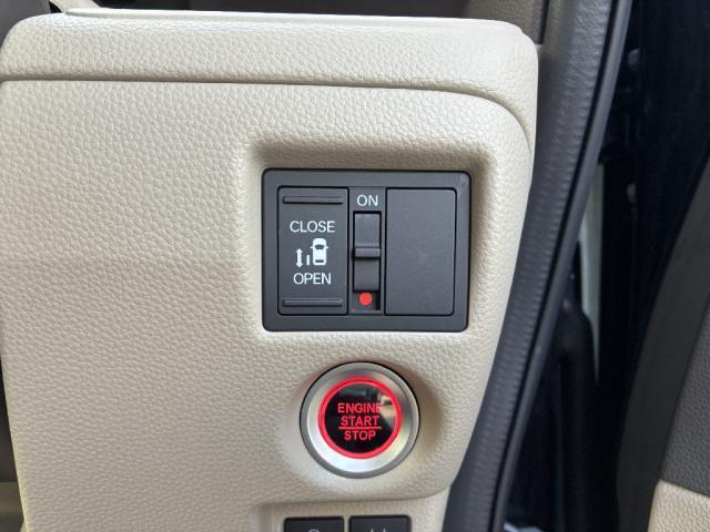 N-BOX G・EXホンダセンシング 4WD ETC スマートキー 片側電動スライドドア レーンアシスト LED フルフラット チップアップシート シートヒーター バックカメラ(18枚目)
