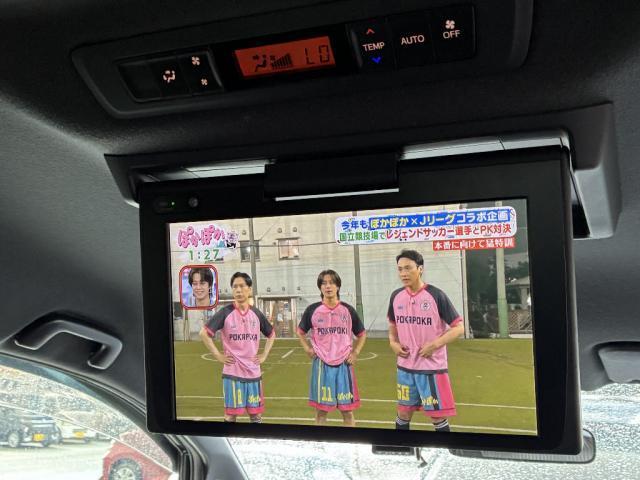 ヴォクシー ZS 煌II ZS 煌II 4WD アルミホイール スマートキー 衝突被害軽減システム 両側電動スライドドア LED クリアランスソナー(16枚目)