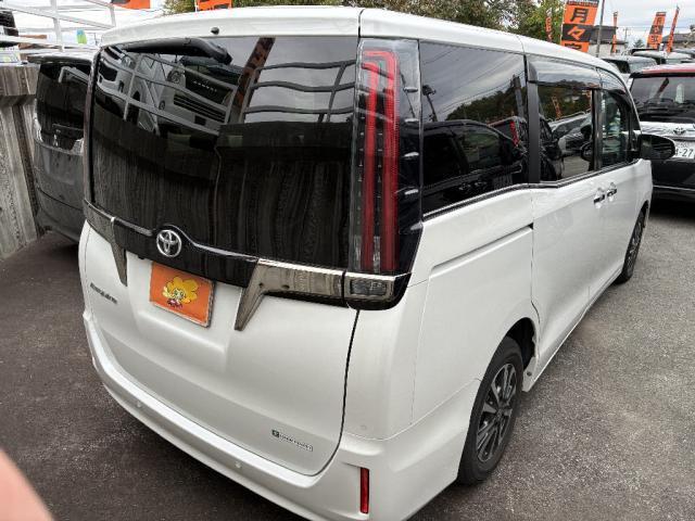 中古車販売、買取や車検、レンタカーなど車の事ならなんでもおまかせ！お問合せは００６６−９７０２−５５２７へ！