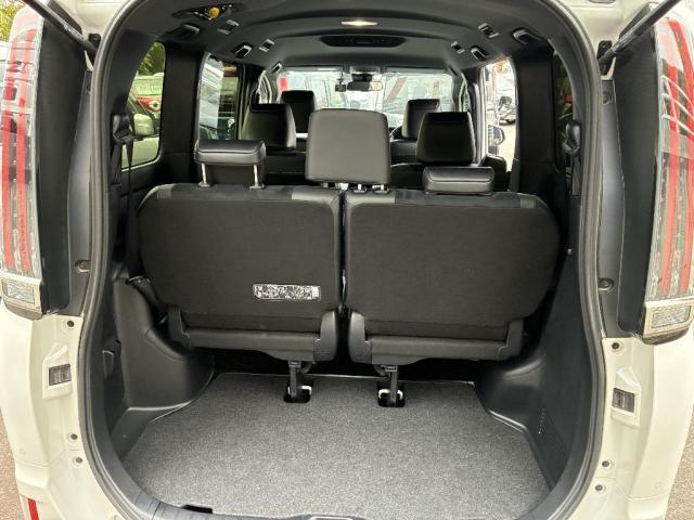 中古車販売、買取や車検、レンタカーなど車の事ならなんでもおまかせ！お問合せは００６６−９７０２−５５２７へ！