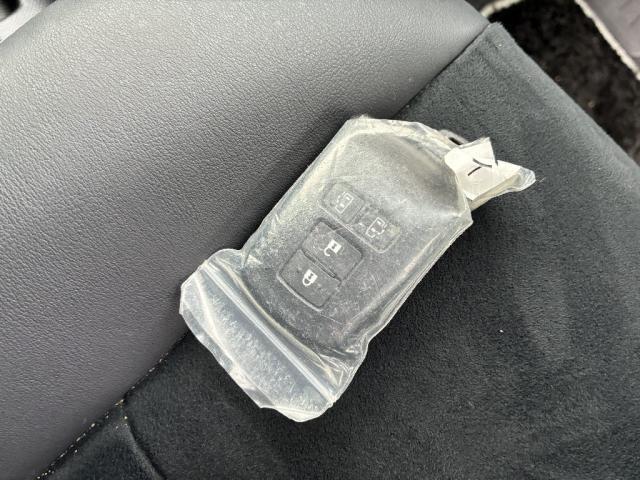 中古車販売、買取や車検、レンタカーなど車の事ならなんでもおまかせ！お問合せは００６６−９７０２−５５２７へ！