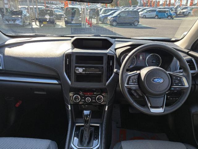 フォレスター ツーリング　４ＷＤ　オートエアコン　ＥＴＣ　横滑り防止装置　アルミホイール　スマートキー　衝突被害軽減システム　シートヒーター　ヘッドライトウォッシャー（15枚目）