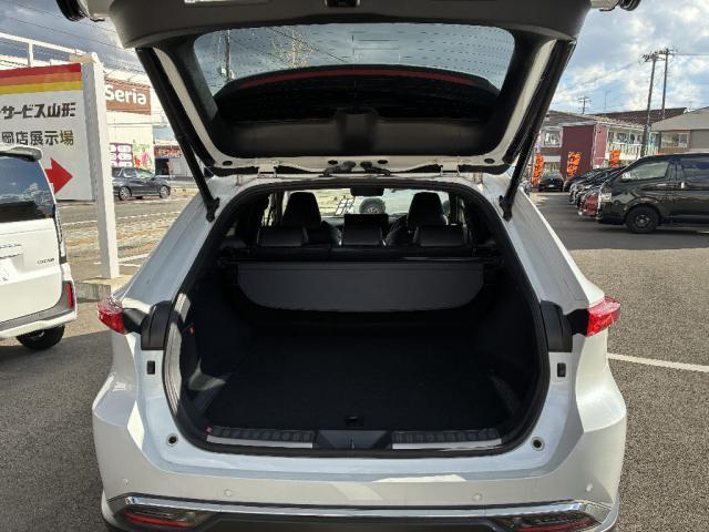 ハリアーハイブリッド Z レザーパッケージ 4WD ETC アルミホイール スマートキー レーンアシスト LED 電動リアゲート 革シート パワーシートシートエアコン(13枚目)