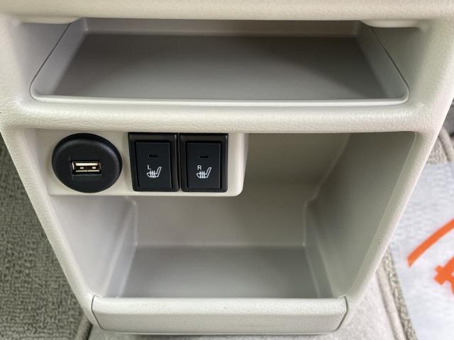 アルトラパン X 4WD アルミホイール スマートキー 衝突被害軽減システム HID ベンチシート フルフラット シートヒーター SDナビ フルセグ(11枚目)