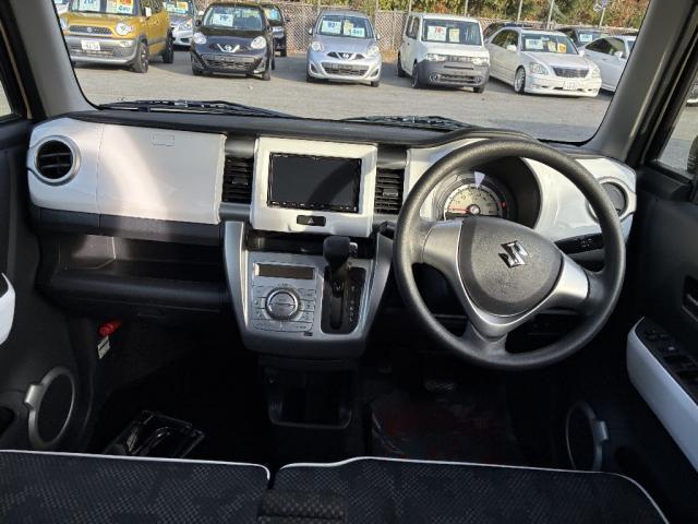 ハスラー G オートエアコン 横滑り防止装置 スマートキー 衝突被害軽減システム アイドリングストップ ETC ベンチシート シートヒーター ナビ TV(6枚目)