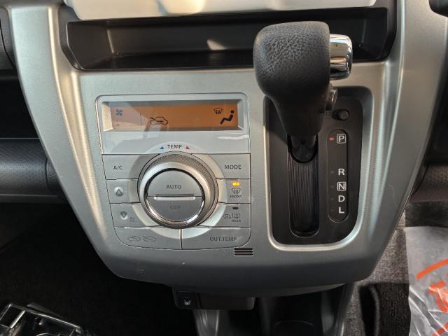 ハスラー G オートエアコン 横滑り防止装置 スマートキー 衝突被害軽減システム アイドリングストップ ETC ベンチシート シートヒーター ナビ TV(8枚目)