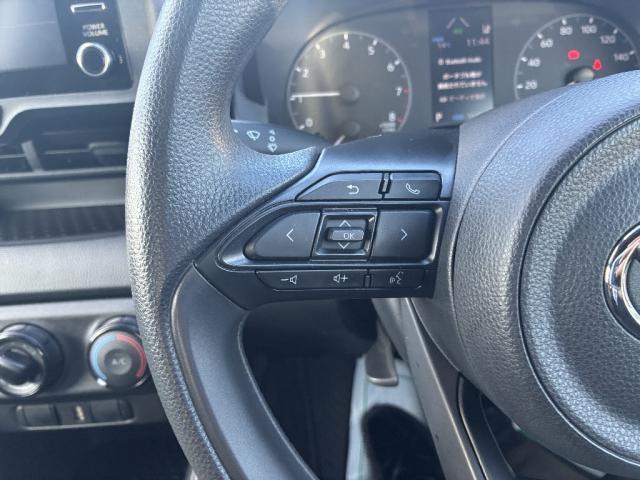 ヤリス X 4WD スマートキー 衝突被害軽減システム オートクルーズコントロール レーンアシスト オートライト オートマチックハイビーム(11枚目)