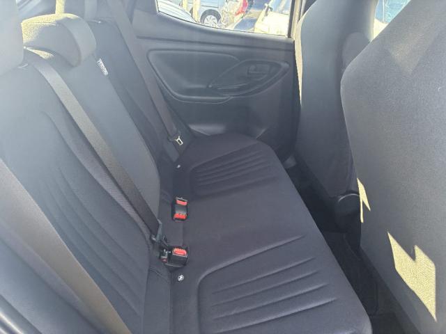 ヤリス X 4WD スマートキー 衝突被害軽減システム オートクルーズコントロール レーンアシスト オートライト オートマチックハイビーム(13枚目)