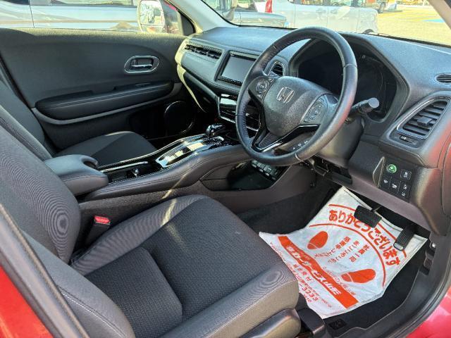 ヴェゼル X・ホンダセンシング 4WD オートエアコン 横滑り防止装置 アルミホイール スマートキー 衝突被害軽減システム ナビ バックカメラ TV(15枚目)