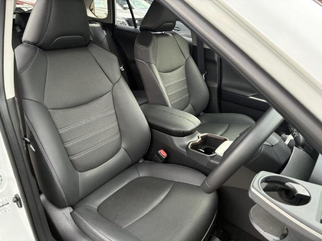 RAV4 ハイブリッドG 4WD 横滑り防止装置 ETC アルミホイール スマートキー 電動リアゲート シートヒーター ナビ 全周囲カメラ TV(4枚目)