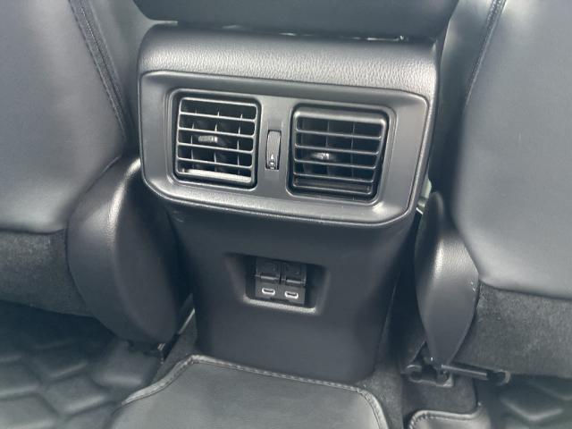 RAV4 ハイブリッドG 4WD 横滑り防止装置 ETC アルミホイール スマートキー 電動リアゲート シートヒーター ナビ 全周囲カメラ TV(18枚目)