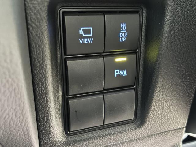 ランドクルーザープラド TX 4WD アルミホイール スマートキー 衝突被害軽減システム オートクルーズコントロール LED ヘッドライトウォッシャー(9枚目)