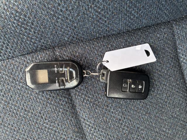 シエンタ ハイブリッドX オートエアコン アルミホイール スマートキー 衝突被害軽減システム ETC 片側電動スライドドア ナビ バックカメラ TV(5枚目)