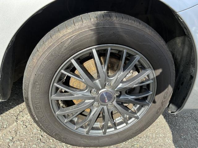 シエンタ ハイブリッドX オートエアコン アルミホイール スマートキー 衝突被害軽減システム ETC 片側電動スライドドア ナビ バックカメラ TV(20枚目)