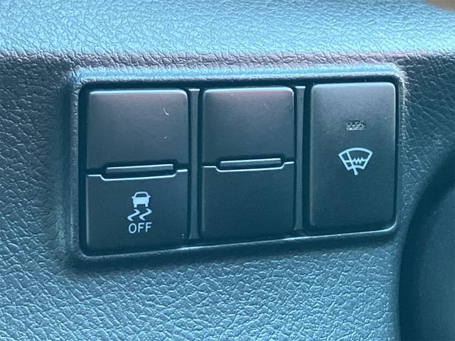 シエンタ Ｇ　４ＷＤ　ＥＴＣ　バックカメラ　レーンアシスト　衝突被害軽減システム　両側電動スライドドア　オートマチックハイビーム　オートライト　ＬＥＤヘッドランプ　スマートキー　電動格納ミラー　シートヒーター（28枚目）