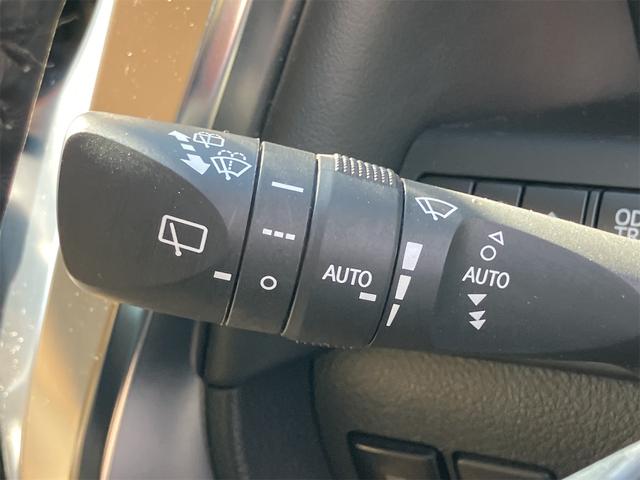 アルファードハイブリッド Ｇ　Ｆパッケージ　４ＷＤ　ドライブレコーダー　ＥＴＣ　バックカメラ　ＴＶ　クリアランスソナー　オートクルーズコントロール　レーンアシスト　衝突被害軽減システム　両側電動スライドドア　オートマチックハイビーム（35枚目）