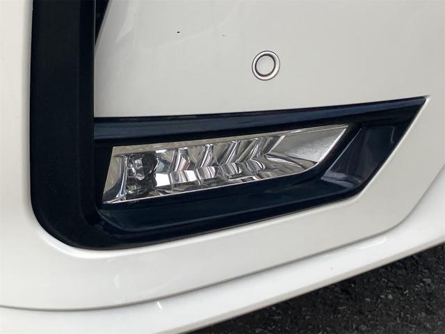 セレナ ハイウェイスターＶ　４ＷＤ　ドライブレコーダー　ＥＴＣ　全周囲カメラ　ナビ　ＴＶ　クリアランスソナー　オートクルーズコントロール　衝突被害軽減システム　両側電動スライドドア　オートライト　ＬＥＤヘッドランプ　スマートキー（18枚目）