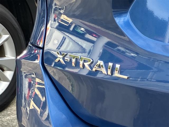 エクストレイル ２０Ｘｉ　ハイブリッド　４ＷＤ　ドライブレコーダー　ＥＴＣ　全周囲カメラ　クリアランスソナー　オートクルーズコントロール　衝突被害軽減システム　オートライト　ＬＥＤヘッドランプ　アルミホイール　スマートキー　電動格納ミラー（18枚目）