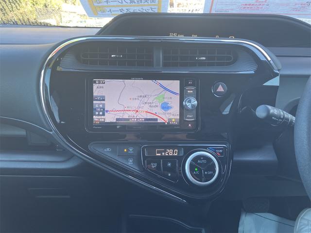 アクア Ｓスタイルブラック　ドライブレコーダー　ＥＴＣ　バックカメラ　ナビ　クリアランスソナー　レーンアシスト　衝突被害軽減システム　オートマチックハイビーム　オートライト　スマートキー　電動格納ミラー　ＣＶＴ　レンタカーアップ（7枚目）