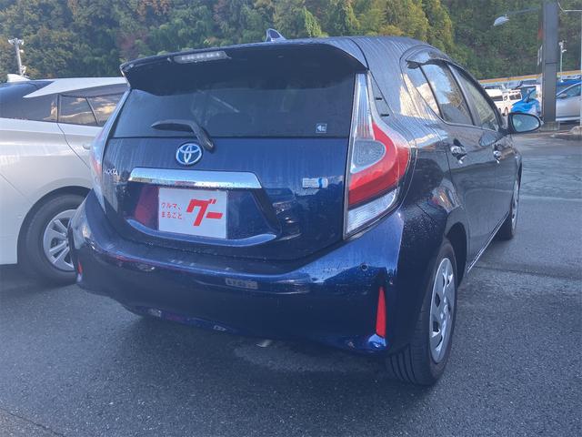 アクア Ｓスタイルブラック　ドライブレコーダー　ＥＴＣ　バックカメラ　ナビ　クリアランスソナー　レーンアシスト　衝突被害軽減システム　オートマチックハイビーム　オートライト　スマートキー　電動格納ミラー　ＣＶＴ　レンタカーアップ（16枚目）