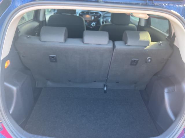 アクア Ｓスタイルブラック　ドライブレコーダー　ＥＴＣ　バックカメラ　ナビ　クリアランスソナー　レーンアシスト　衝突被害軽減システム　オートマチックハイビーム　オートライト　スマートキー　電動格納ミラー　ＣＶＴ　レンタカーアップ（19枚目）