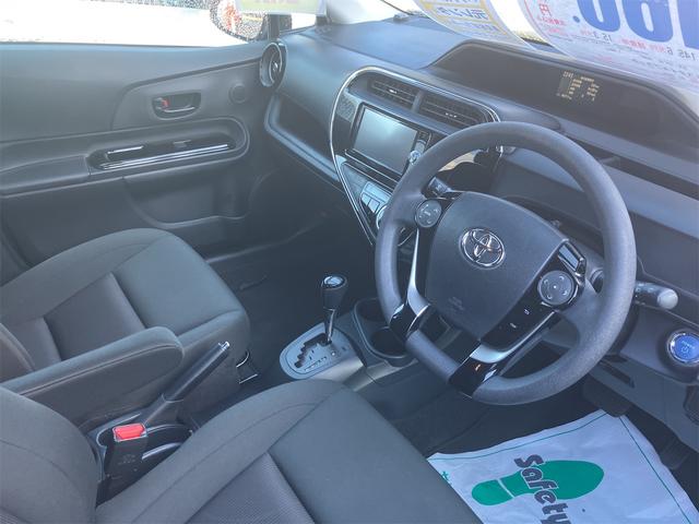 アクア Ｓスタイルブラック　ドライブレコーダー　ＥＴＣ　バックカメラ　ナビ　クリアランスソナー　レーンアシスト　衝突被害軽減システム　オートマチックハイビーム　オートライト　スマートキー　電動格納ミラー　ＣＶＴ　レンタカーアップ（31枚目）