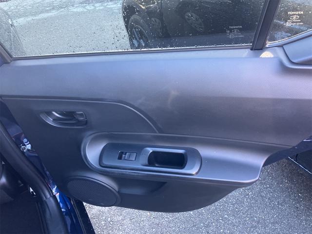 アクア Ｓスタイルブラック　ドライブレコーダー　ＥＴＣ　バックカメラ　ナビ　クリアランスソナー　レーンアシスト　衝突被害軽減システム　オートマチックハイビーム　オートライト　スマートキー　電動格納ミラー　ＣＶＴ　レンタカーアップ（38枚目）