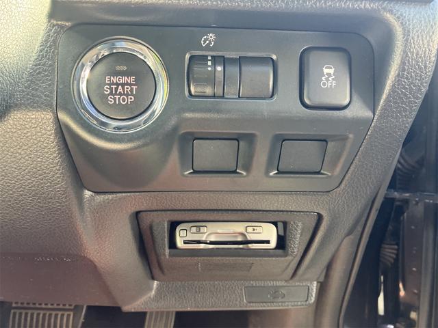 レヴォーグ １．６ＧＴアイサイト　Ｓスタイル　４ＷＤ　ドライブレコーダー　ＥＴＣ　バックカメラ　ナビ　オートクルーズコントロール　レーンアシスト　衝突被害軽減システム　アルミホイール　オートライト　ＬＥＤヘッドランプ　パワーシート　スマートキー（8枚目）