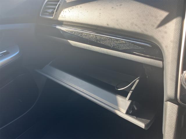 レヴォーグ １．６ＧＴアイサイト　Ｓスタイル　４ＷＤ　ドライブレコーダー　ＥＴＣ　バックカメラ　ナビ　オートクルーズコントロール　レーンアシスト　衝突被害軽減システム　アルミホイール　オートライト　ＬＥＤヘッドランプ　パワーシート　スマートキー（36枚目）