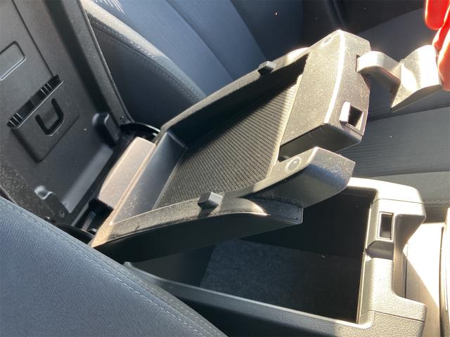 レガシィツーリングワゴン ２．５ＧＴ　４ＷＤ　ＥＴＣ　ナビ　ＴＶ　オートクルーズコントロール　アルミホイール　スマートキー　電動格納ミラー　ＡＴ　盗難防止システム　衝突安全ボディ　ＡＢＳ　ＥＳＣ　ＣＤ　Ｂｌｕｅｔｏｏｔｈ　エアコン（12枚目）