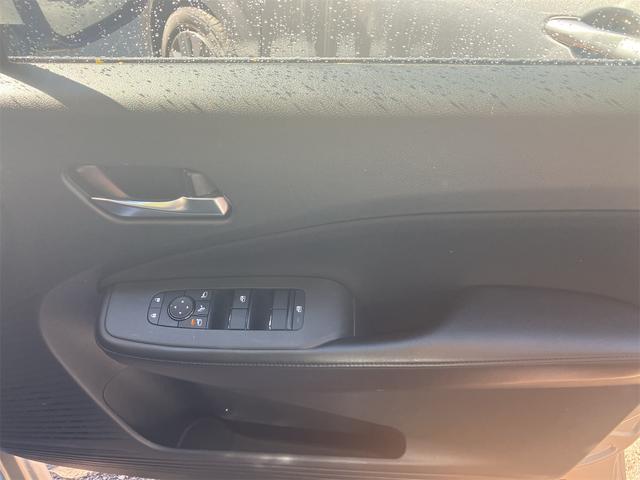 ノート Ｘ　ＦＯＵＲ　４ＷＤ　ドライブレコーダー　ＥＴＣ　バックカメラ　ナビ　クリアランスソナー　衝突被害軽減システム　アルミホイール　オートマチックハイビーム　オートライト　スマートキー　電動格納ミラー　シートヒーター（12枚目）