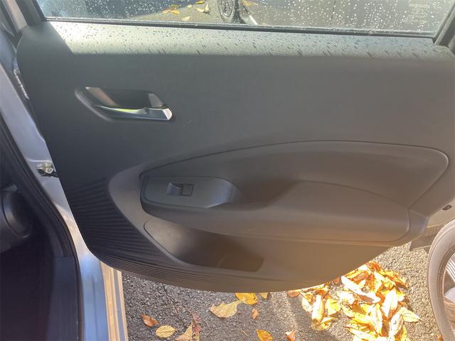 ノート Ｘ　ＦＯＵＲ　４ＷＤ　ドライブレコーダー　ＥＴＣ　バックカメラ　ナビ　クリアランスソナー　衝突被害軽減システム　アルミホイール　オートマチックハイビーム　オートライト　スマートキー　電動格納ミラー　シートヒーター（32枚目）