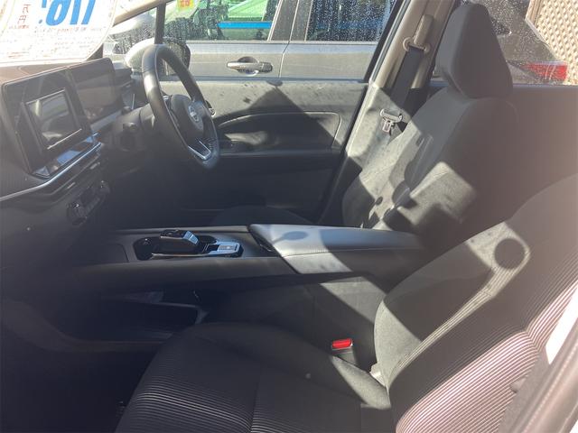 ノート Ｘ　ＦＯＵＲ　４ＷＤ　ドライブレコーダー　ＥＴＣ　バックカメラ　ナビ　クリアランスソナー　衝突被害軽減システム　アルミホイール　オートマチックハイビーム　オートライト　スマートキー　電動格納ミラー　シートヒーター（36枚目）