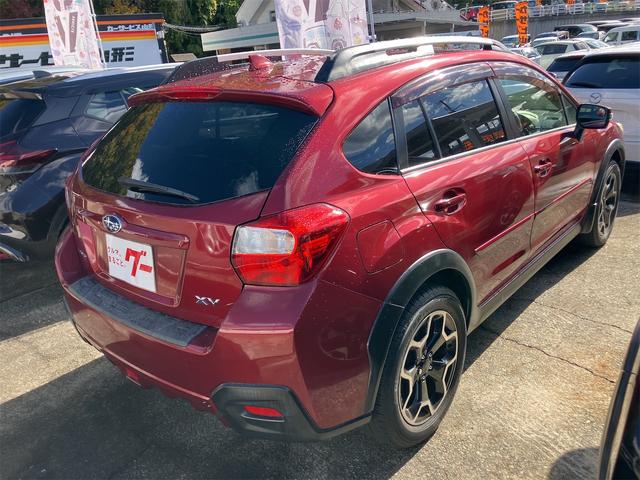 ＸＶ ２．０ｉ－Ｌ　アイサイト　４ＷＤ　ドライブレコーダー　ＥＴＣ　バックカメラ　オートクルーズコントロール　レーンアシスト　衝突被害軽減システム　サンルーフ　ナビ　ＴＶ　オートライト　ＨＩＤ　アルミホイール　スマートキー（11枚目）